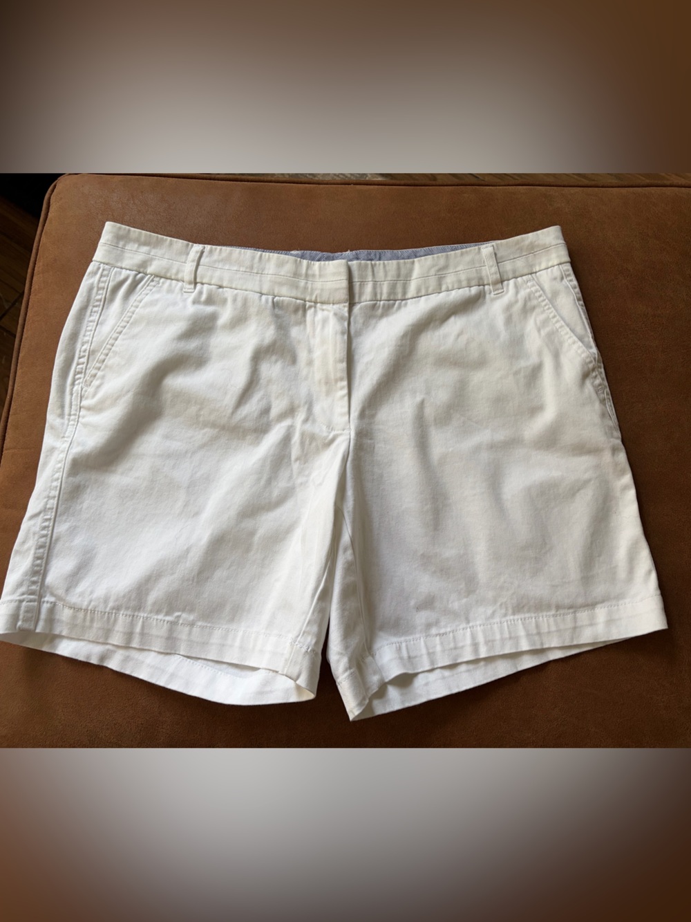 Land'n Sea Women's White Bermuda Shorts Size 12